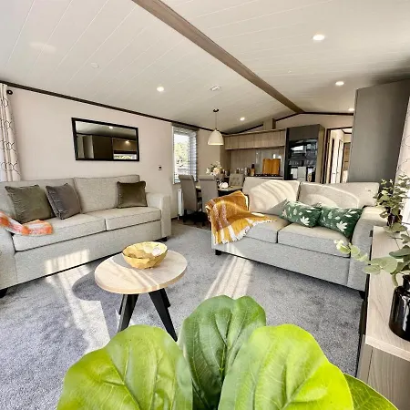 Oakland With Hot Tub And Free Parking * York